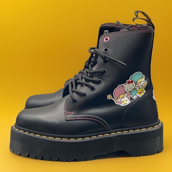 HELLO KITTY & FRIENDS DOC MARTENS SANRIO DR. MARTENS WOMENS US 7 BOOTS NWOT - Picture 1 of 12